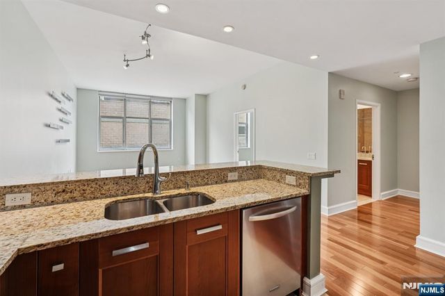 8100 River Road 210, North Bergen, NJ 07047