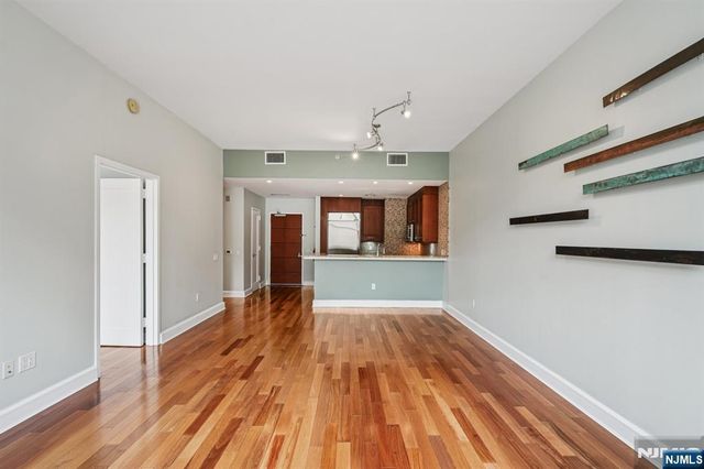 8100 River Road 210, North Bergen, NJ 07047