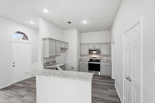 1050 Kim Lane, Mesquite, TX 75149