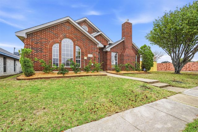 1050 Kim Lane, Mesquite, TX 75149