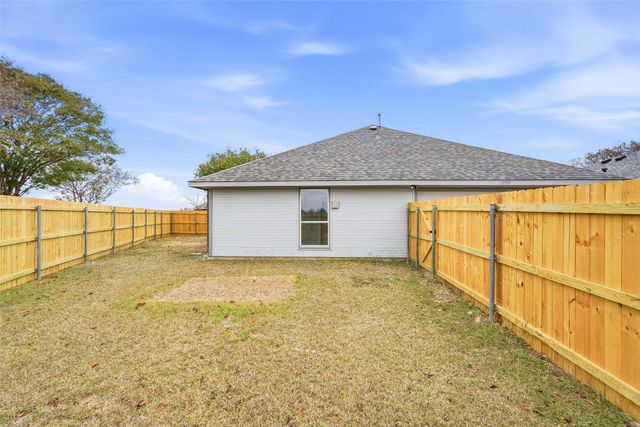 1050 Kim Lane, Mesquite, TX 75149