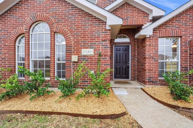 1050 Kim Lane, Mesquite, TX 75149