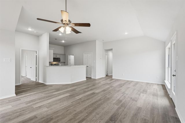 1050 Kim Lane, Mesquite, TX 75149