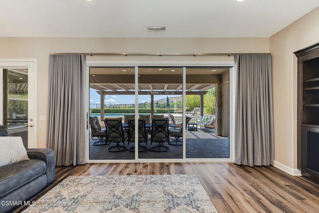 13112 Canyon Wren Court, Moorpark, CA 93021
