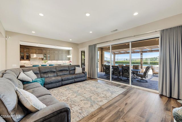 13112 Canyon Wren Court, Moorpark, CA 93021