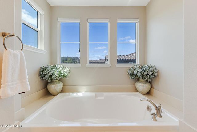 13112 Canyon Wren Court, Moorpark, CA 93021