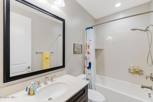 13112 Canyon Wren Court, Moorpark, CA 93021