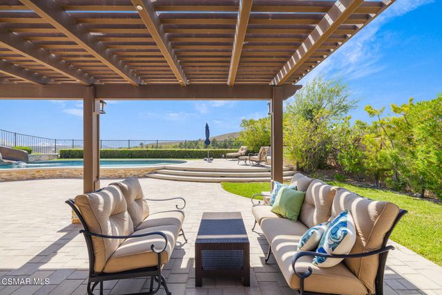 13112 Canyon Wren Court, Moorpark, CA 93021