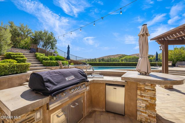 13112 Canyon Wren Court, Moorpark, CA 93021