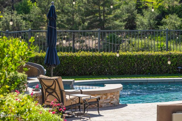 13112 Canyon Wren Court, Moorpark, CA 93021