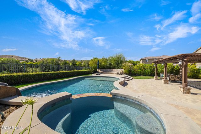 13112 Canyon Wren Court, Moorpark, CA 93021