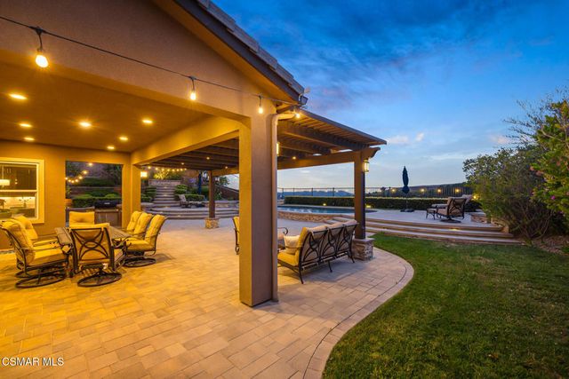 13112 Canyon Wren Court, Moorpark, CA 93021