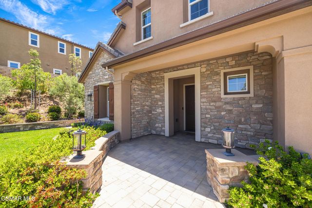 13112 Canyon Wren Court, Moorpark, CA 93021