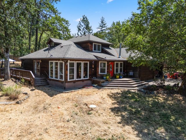 510 Copper Drive, Grants Pass, OR 97527