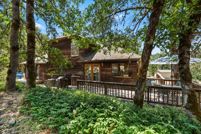 510 Copper Drive, Grants Pass, OR 97527