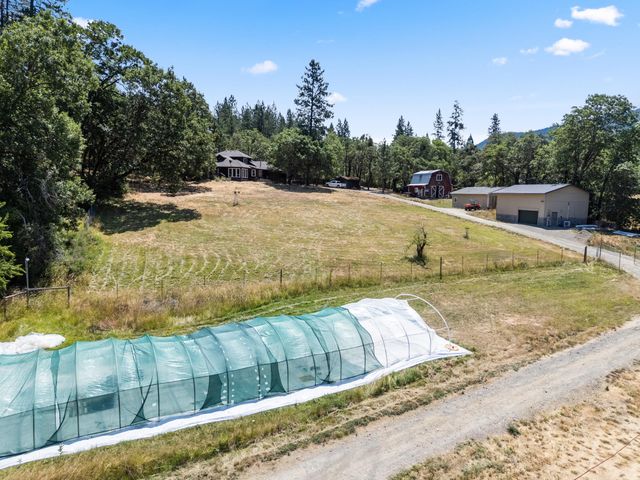 510 Copper Drive, Grants Pass, OR 97527