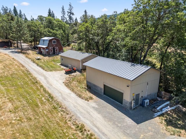 510 Copper Drive, Grants Pass, OR 97527