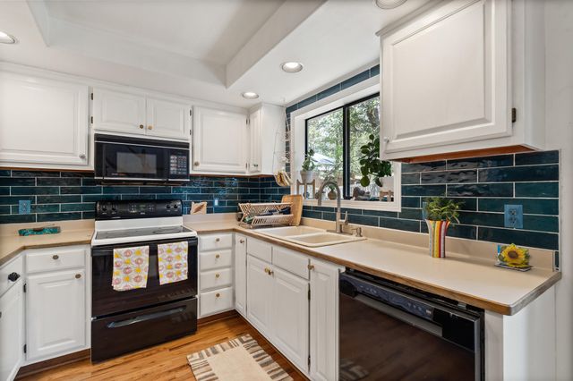 510 Copper Drive, Grants Pass, OR 97527