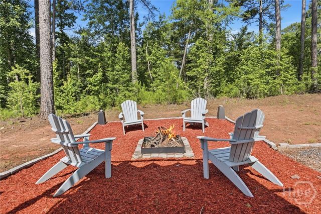 191 Crooked Creek Bay Road, Eatonton, GA 31024