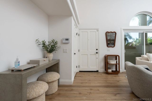 241 S Sierra Ave, Solana Beach, CA 92075
