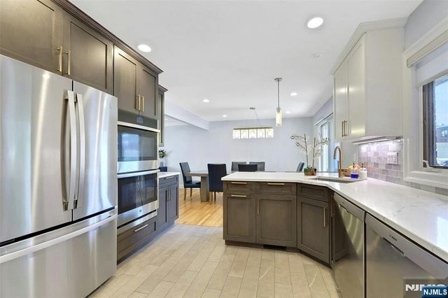 514 Rutland Avenue, Teaneck, NJ 07666