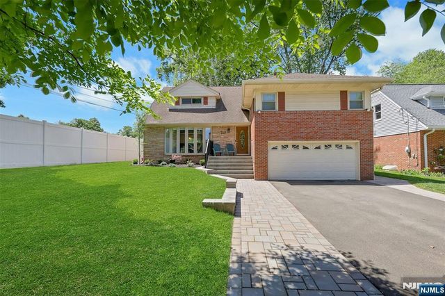 514 Rutland Avenue, Teaneck, NJ 07666