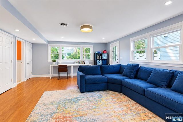 514 Rutland Avenue, Teaneck, NJ 07666