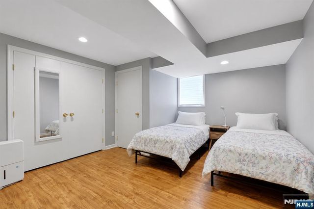 514 Rutland Avenue, Teaneck, NJ 07666