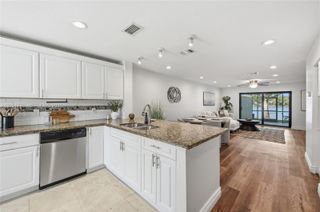 1257 NW 98th Terrace 154, Pembroke Pines, FL 33024