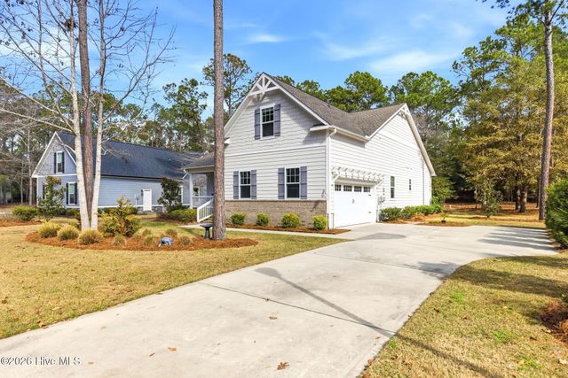 160 Lockhaven Drive SE, Bolivia, NC 28422