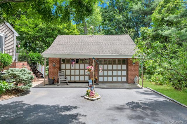 50 Soundview Drive, Northport, NY 11768