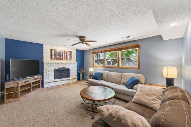 6911 Ticonderoga Trail, Eden Prairie, MN 55346