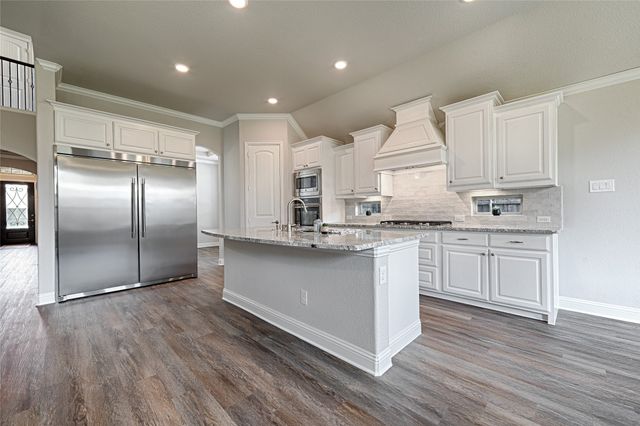 2283 Prairie Glen Street, Lewisville, TX 75056