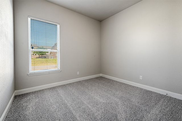 2283 Prairie Glen Street, Lewisville, TX 75056