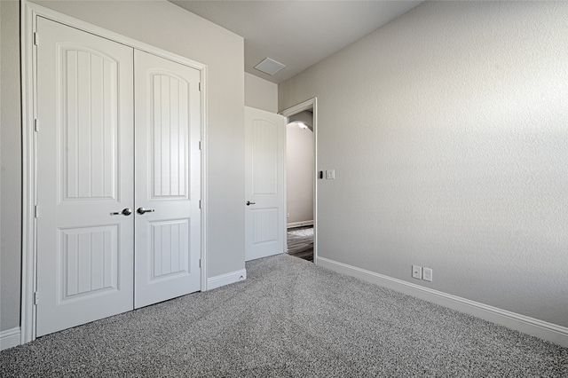 2283 Prairie Glen Street, Lewisville, TX 75056