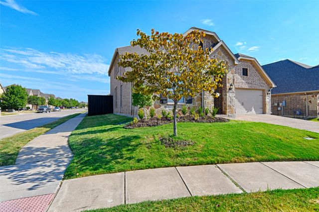 2283 Prairie Glen Street, Lewisville, TX 75056