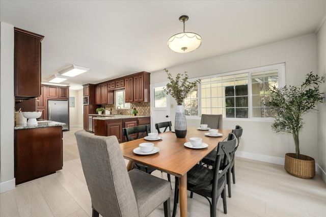 1589 Pleasant Valley Rd, Placerville, CA 95667