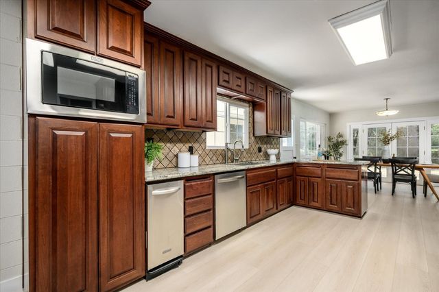 1589 Pleasant Valley Rd, Placerville, CA 95667