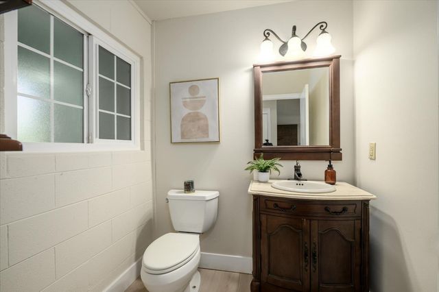 1589 Pleasant Valley Rd, Placerville, CA 95667