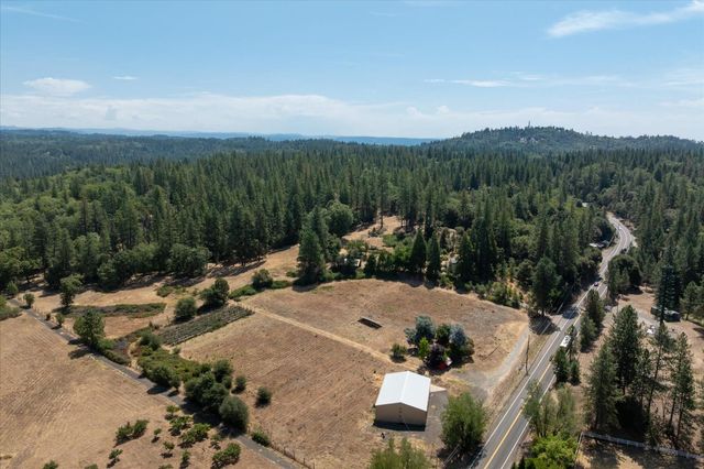 1589 Pleasant Valley Rd, Placerville, CA 95667