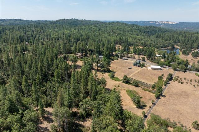 1589 Pleasant Valley Rd, Placerville, CA 95667