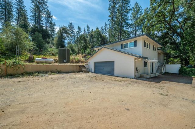 1589 Pleasant Valley Rd, Placerville, CA 95667
