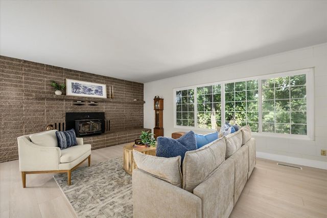 1589 Pleasant Valley Rd, Placerville, CA 95667