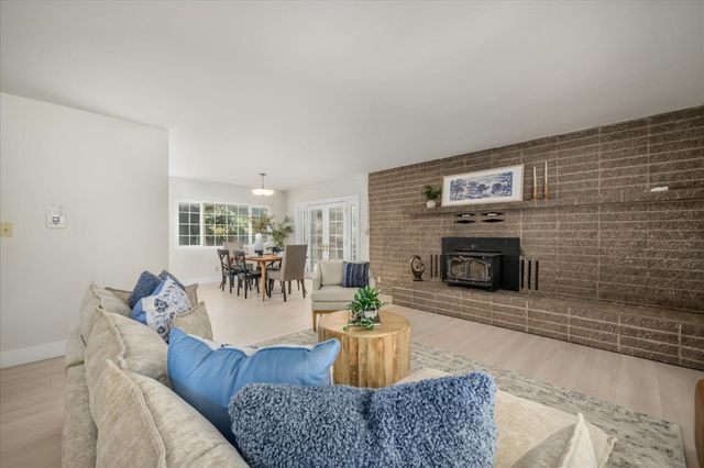 1589 Pleasant Valley Rd, Placerville, CA 95667