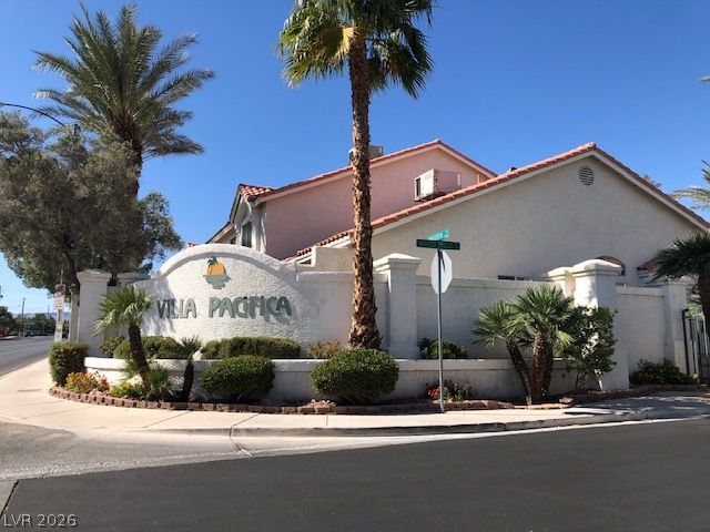 5255 Island Chain Road, Las Vegas, NV 89118