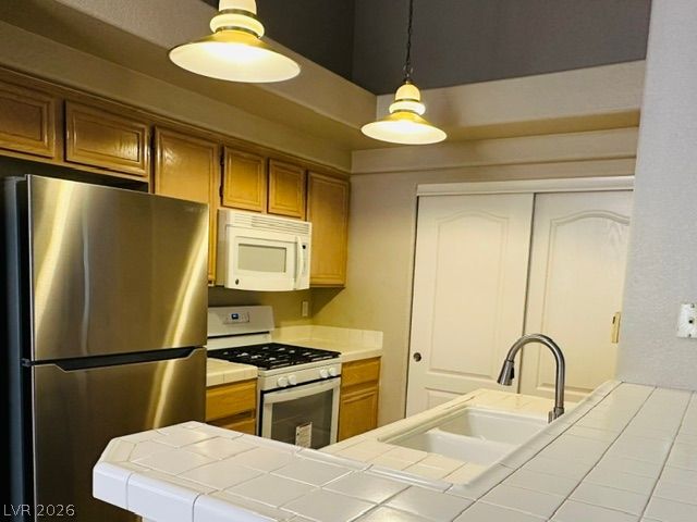 5255 Island Chain Road, Las Vegas, NV 89118