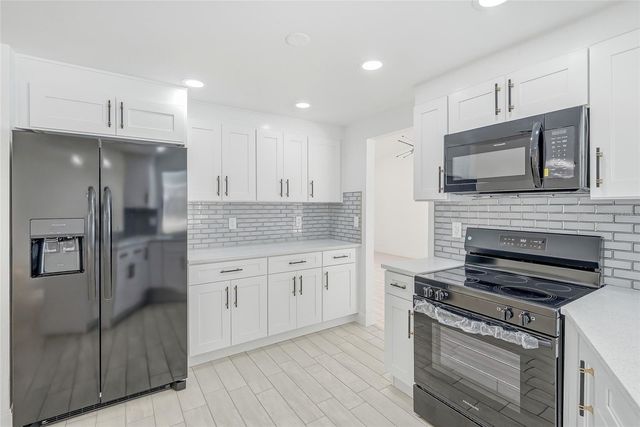2462 STEPHANIE DRIVE, Spring Hill, FL 34608