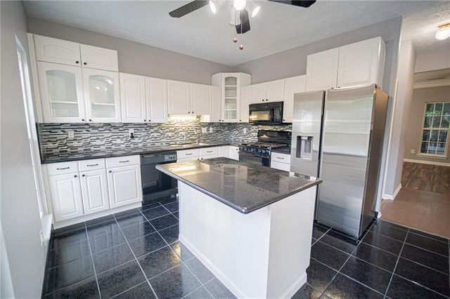 2077 Pinnacle Pointe Drive, Norcross, GA 30071