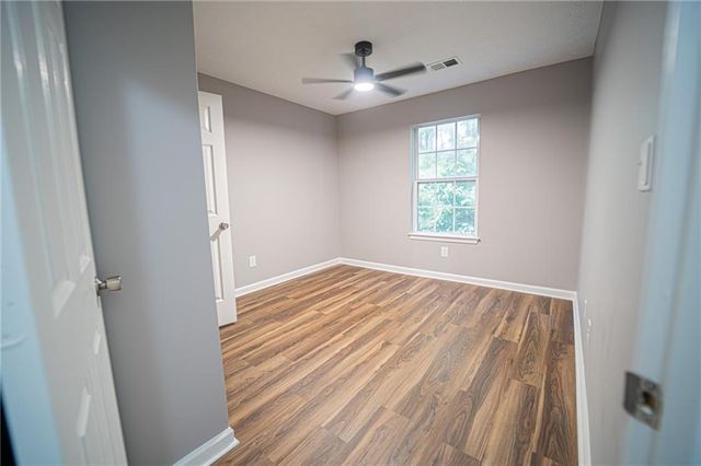 2077 Pinnacle Pointe Drive, Norcross, GA 30071