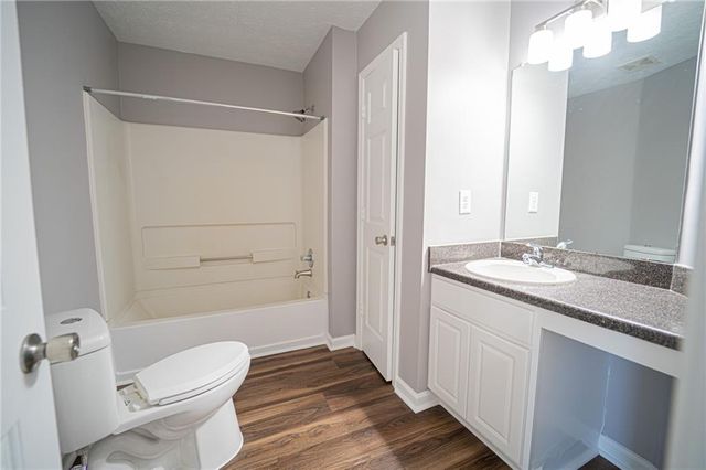 2077 Pinnacle Pointe Drive, Norcross, GA 30071